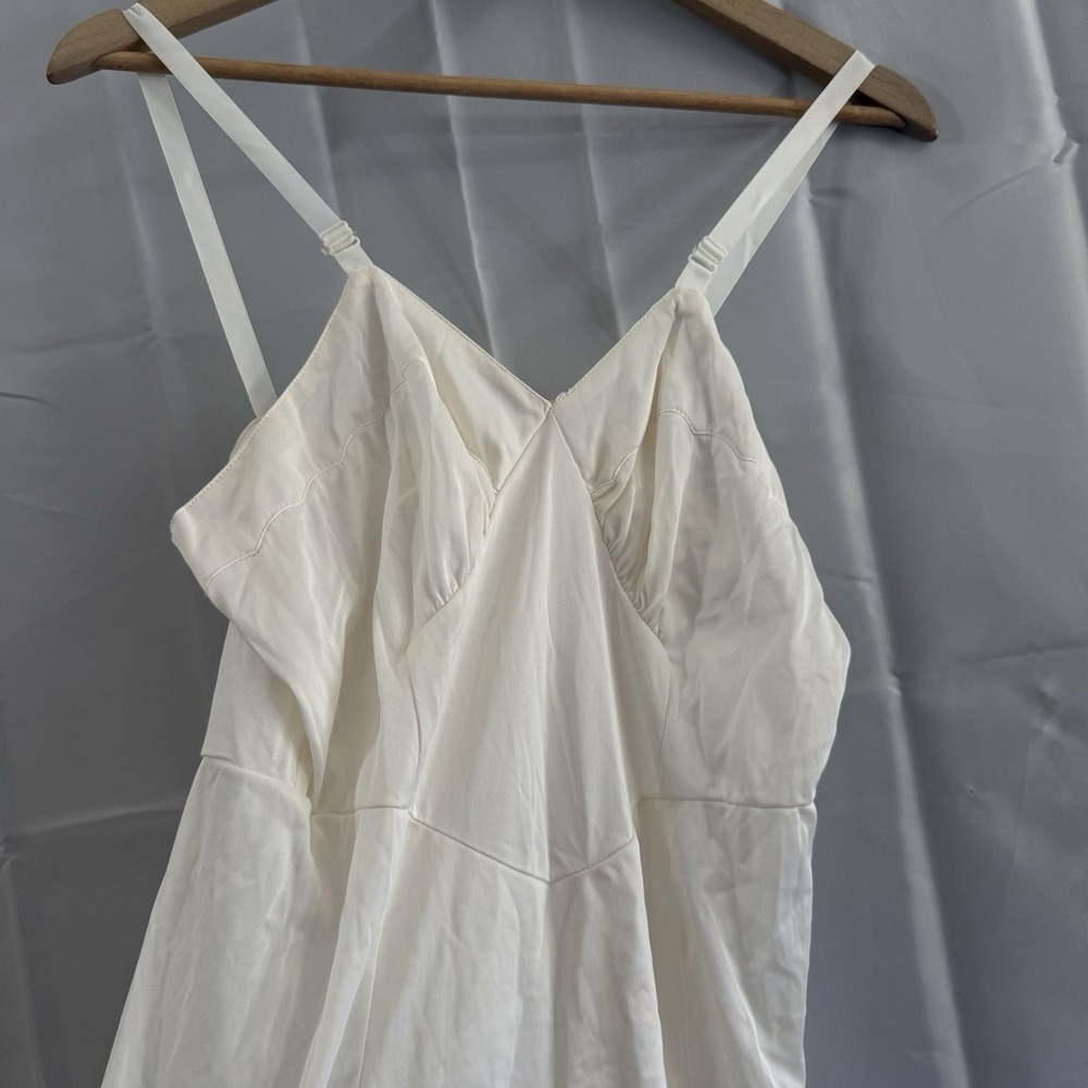 Vintage 60s Durelle Lingerie Full Fitted Slip Dress Sz 36 White Mid Length Sexy - Picture 2 of 6